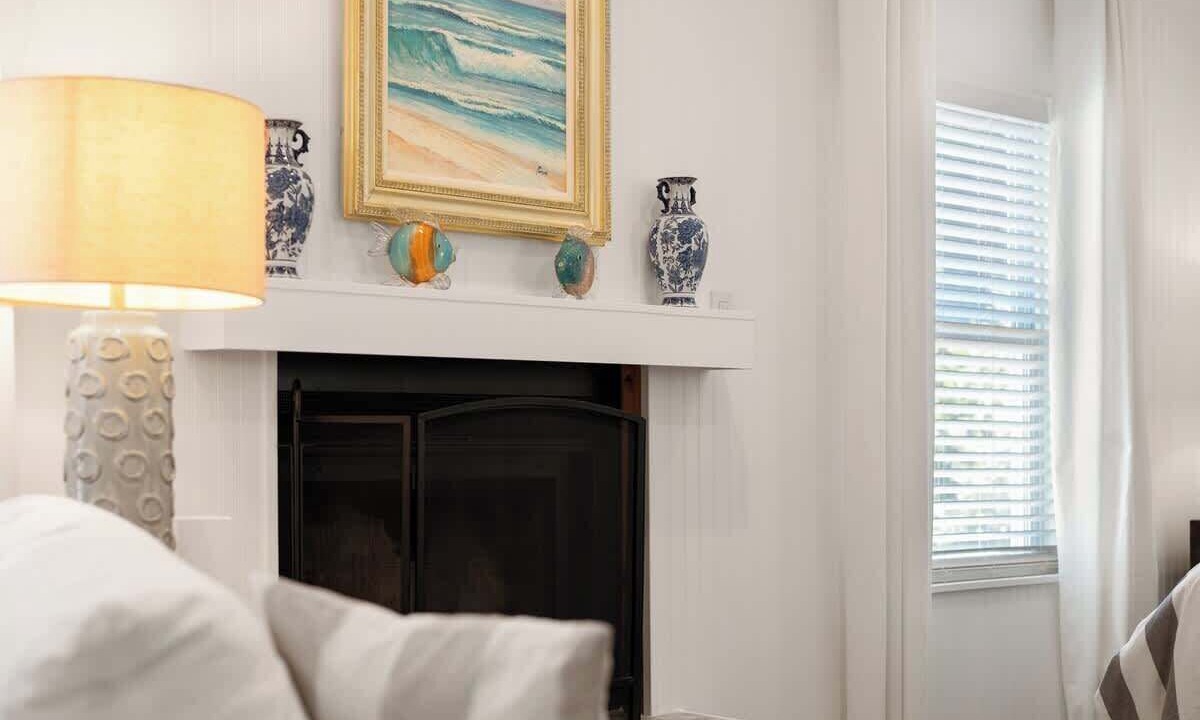 Photo of Bedroom in Southern Shores