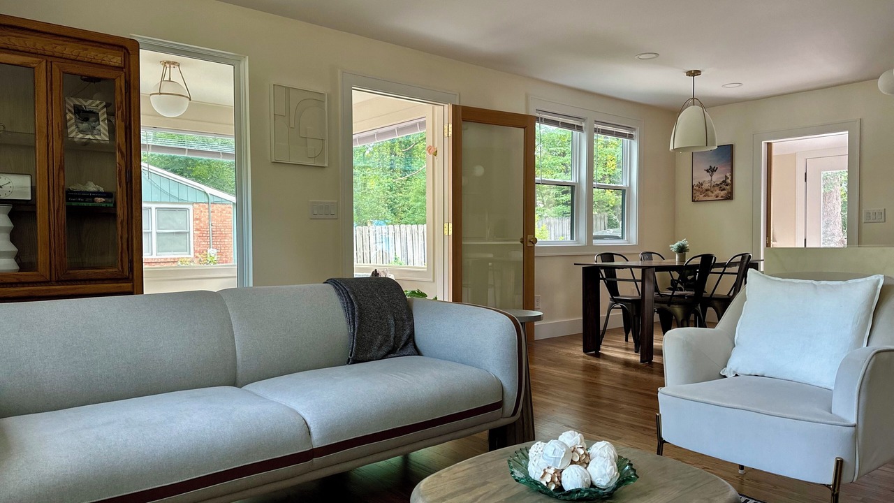 Photo of Livingroom in Raleigh