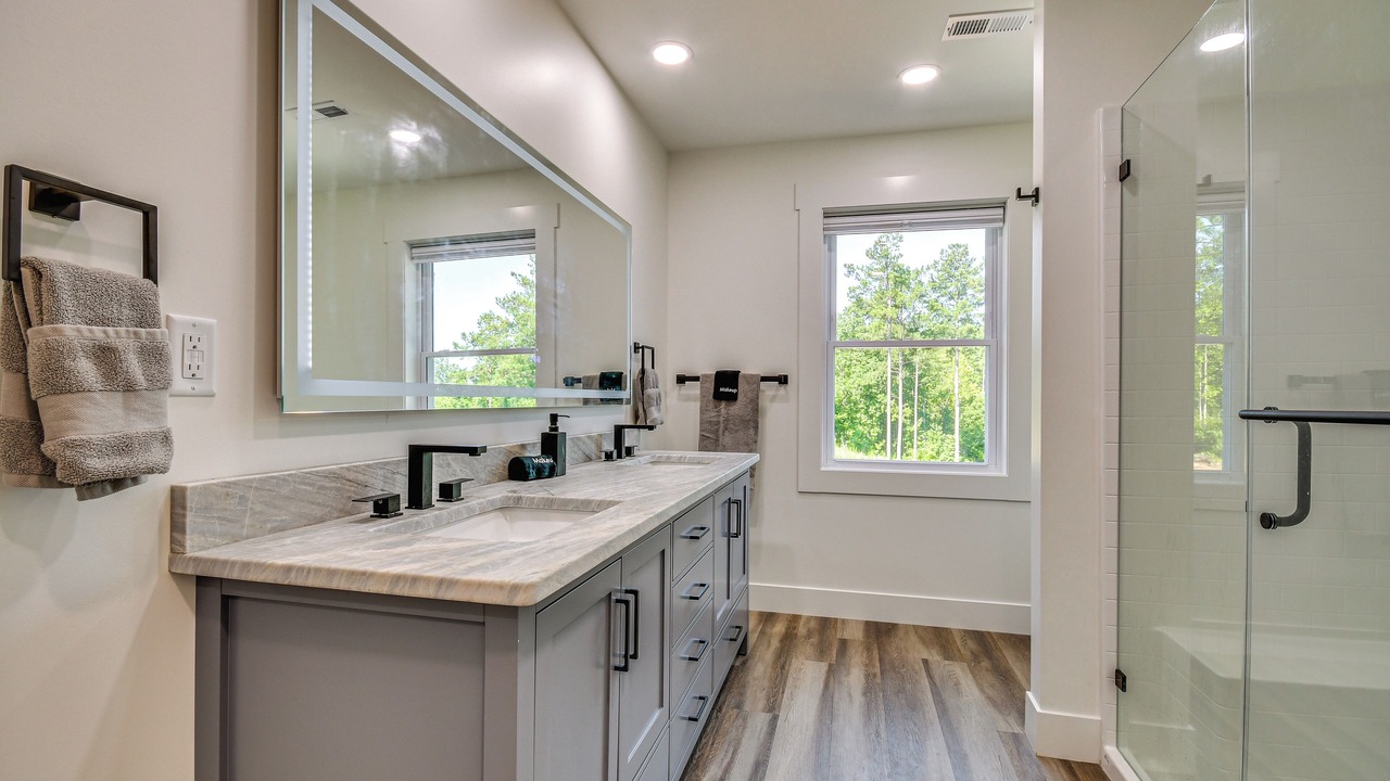 Photo of Bathroom in Hickory