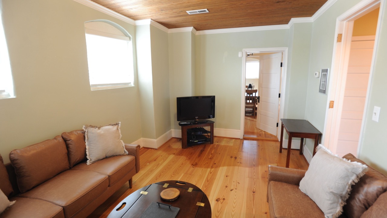 Photo of Livingroom in Winston - Salem