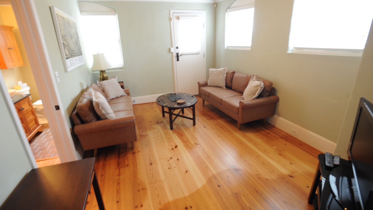 Photo of Livingroom in Winston - Salem