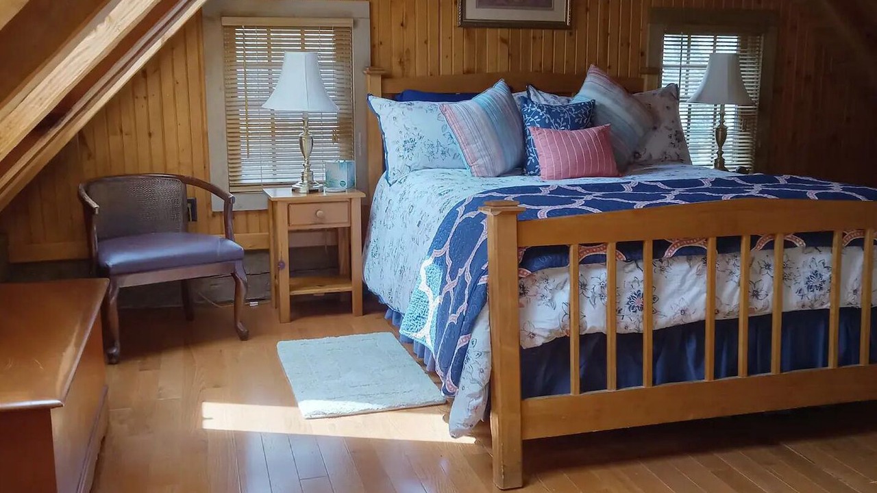 Photo of Bedroom in Canton