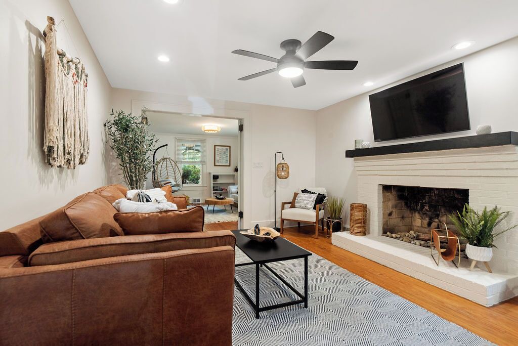 Photo of Livingroom in Wake Forest