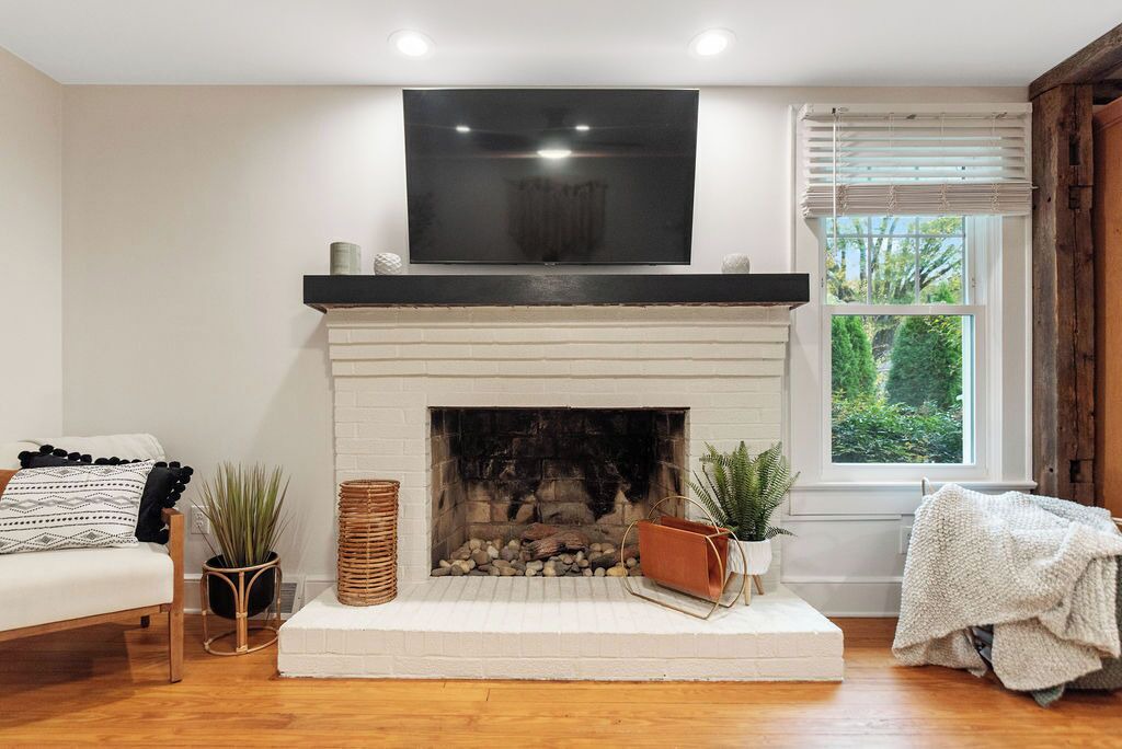 Photo of Livingroom in Wake Forest