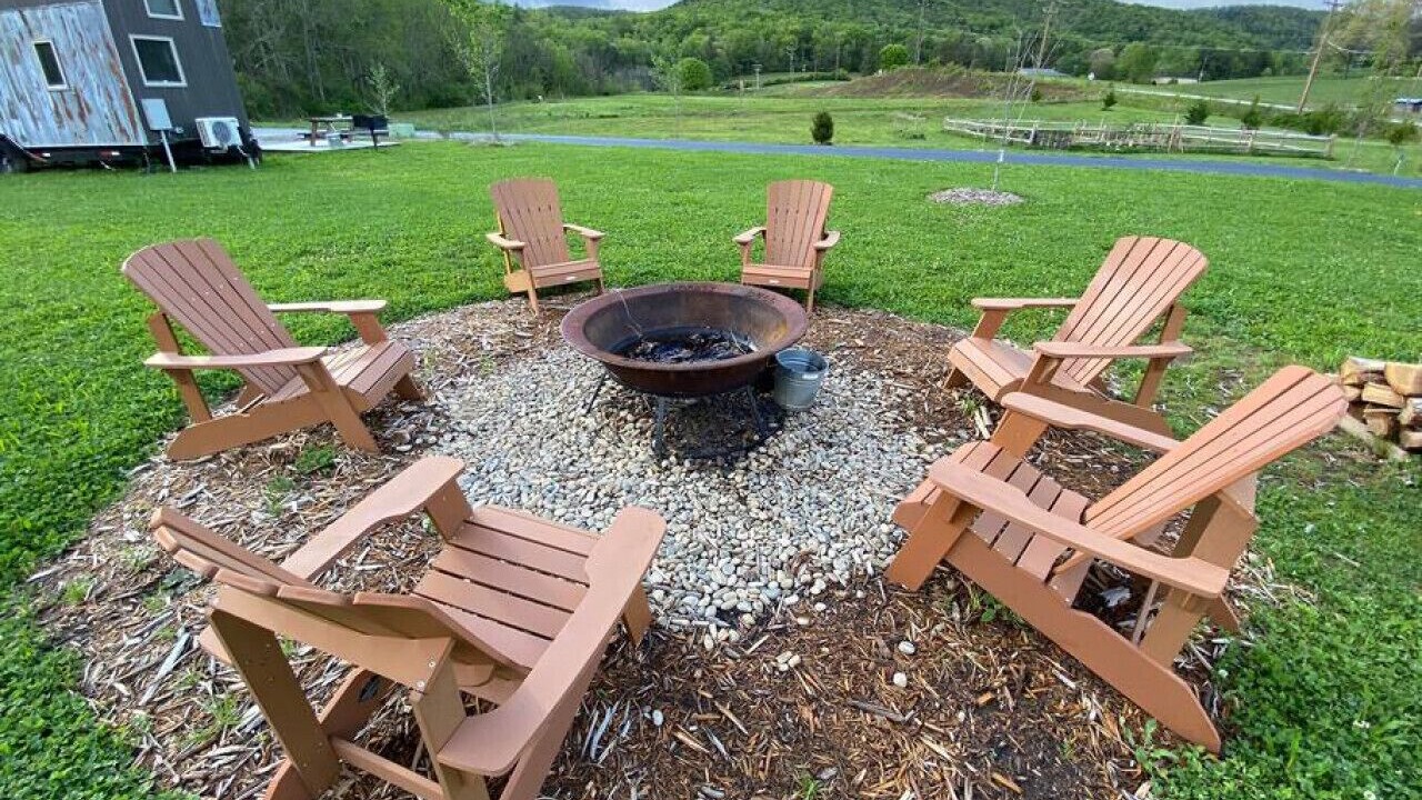 Photo of Outdoor in Mills River