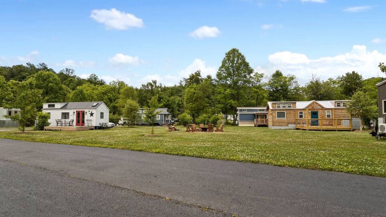 Photo of Outdoor in Mills River