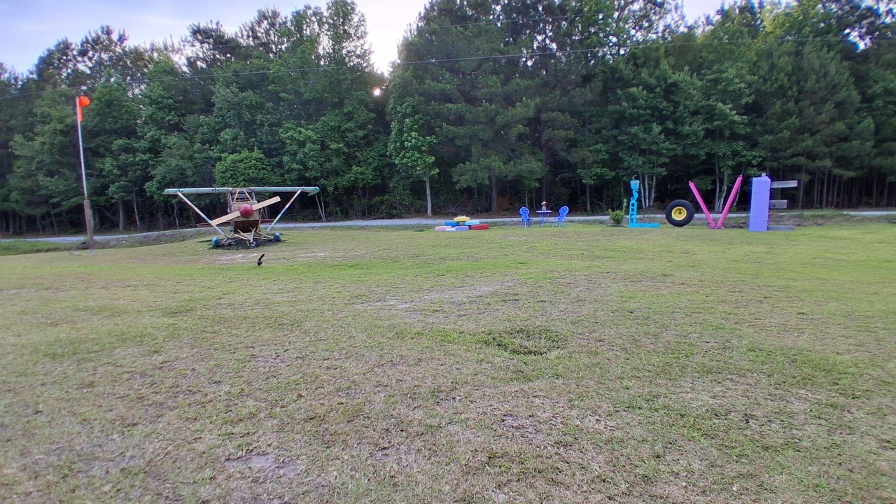 Photo of Outdoor in Hubert