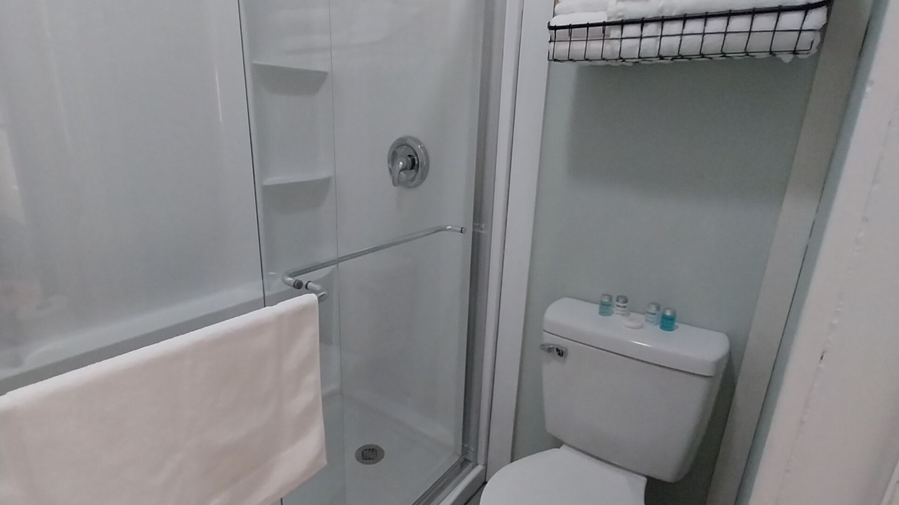 Photo of Bathroom in Hubert