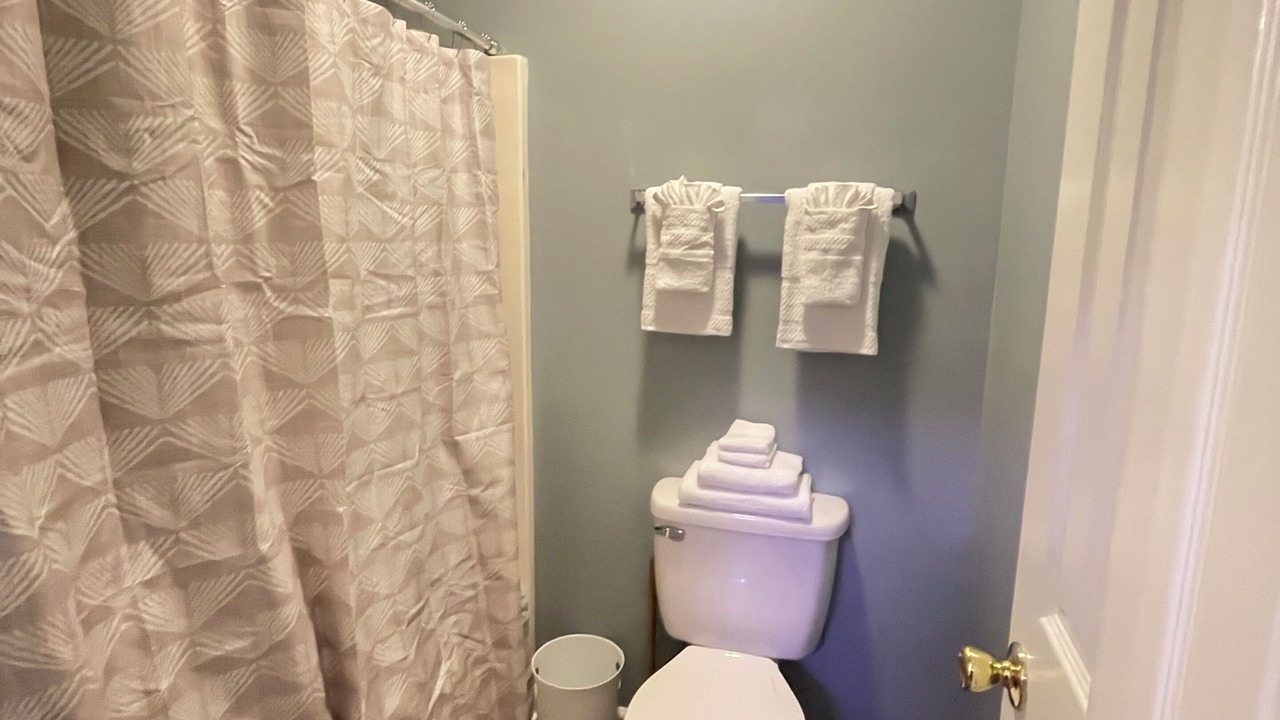 Photo of Bathroom in Pine Forest