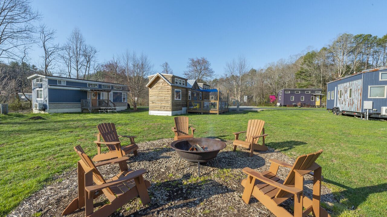 Photo of Outdoor in Mills River