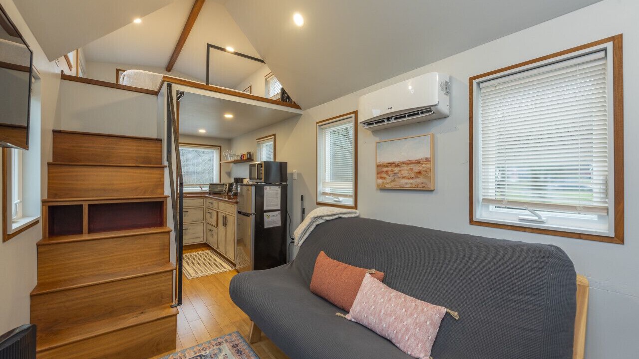 Photo of Livingroom in Mills River