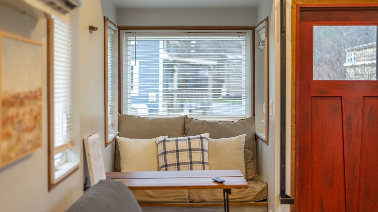 Photo of Livingroom in Mills River