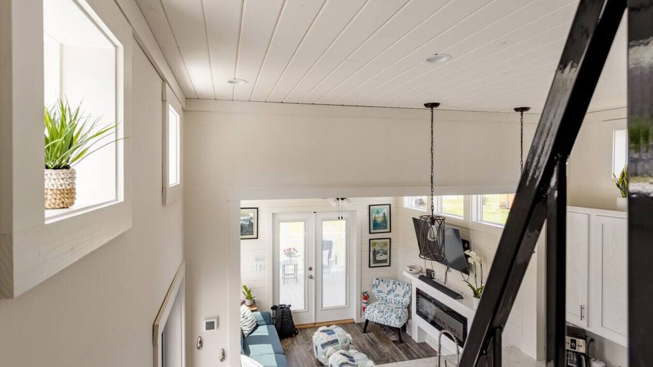 Photo of Livingroom in Mills River
