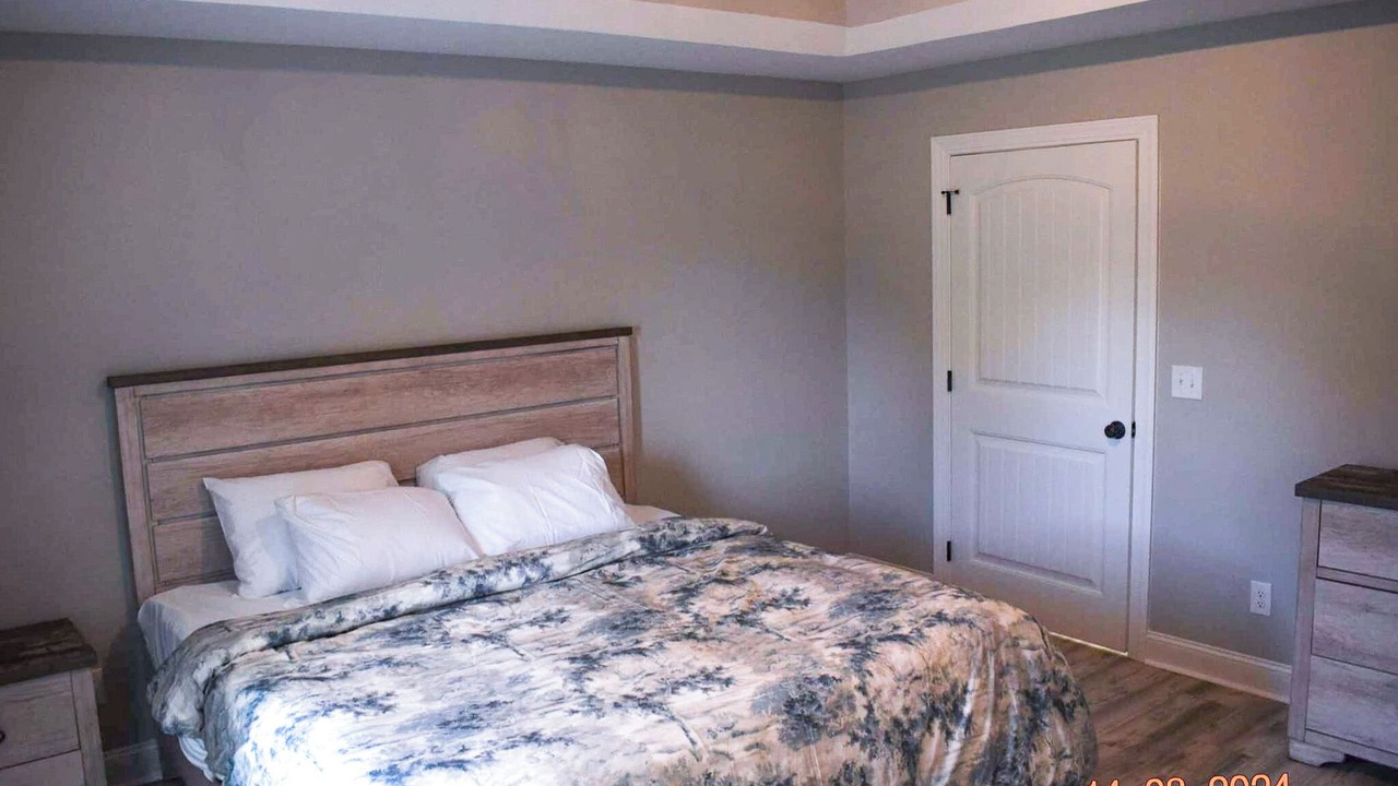 Photo of Bedroom in Ash