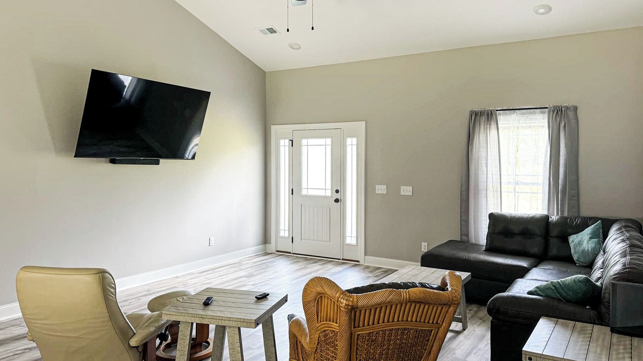 Photo of Livingroom in Ash