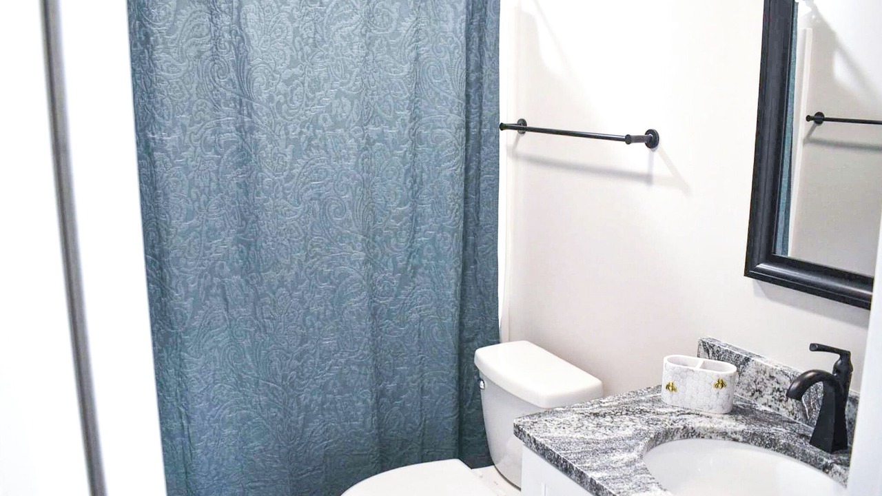 Photo of Bathroom in Ash