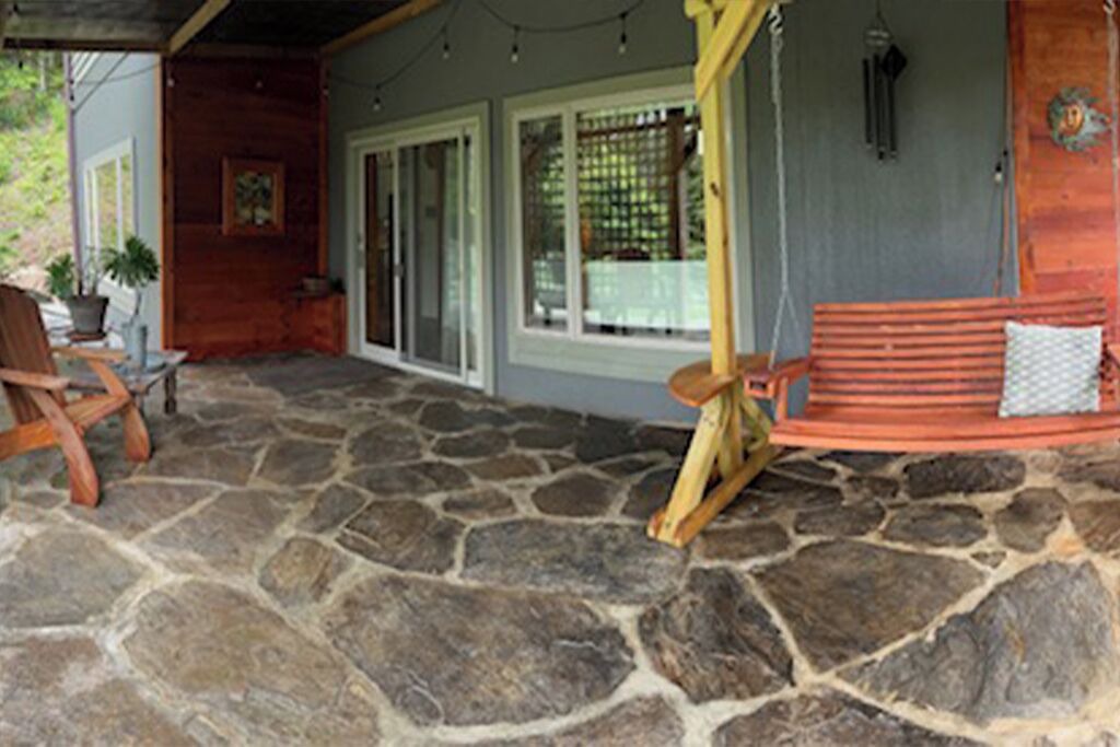 Photo of Patio Balcony in Weaverville
