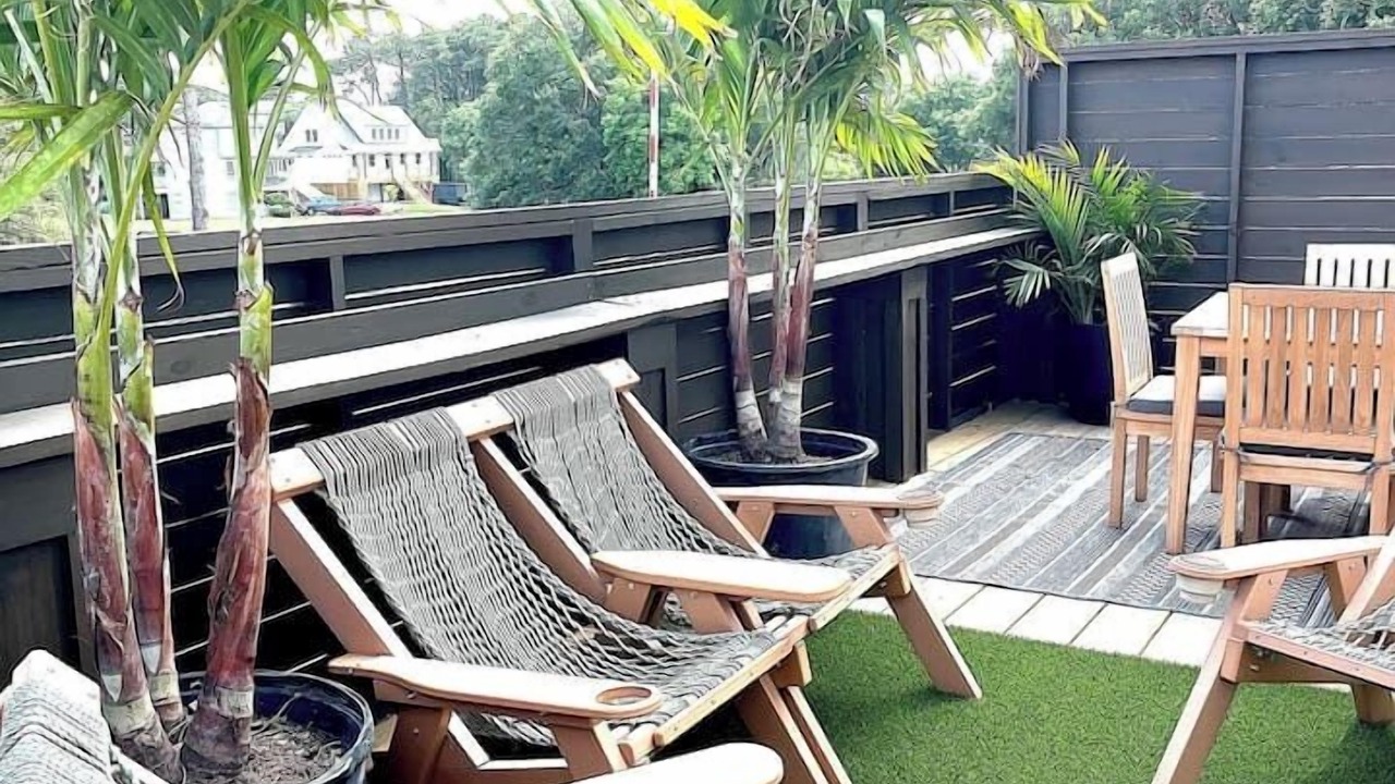 Photo of Patio Balcony in Corolla Light