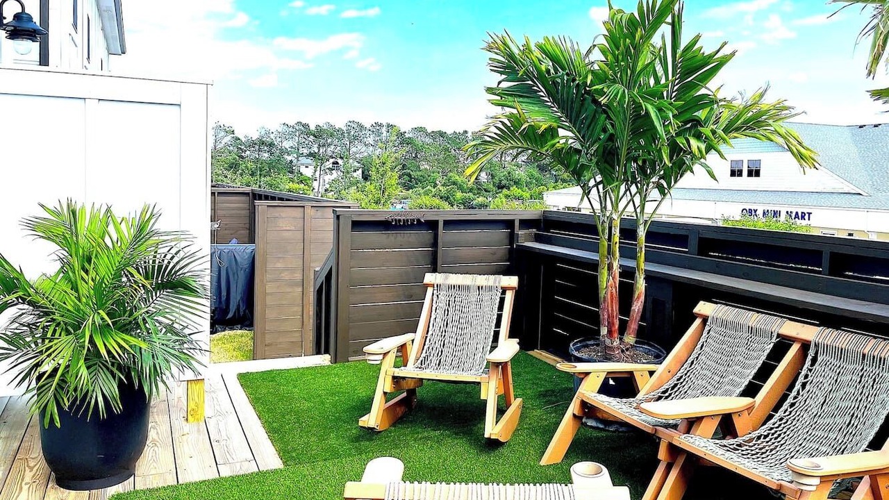 Photo of Patio Balcony in Corolla Light