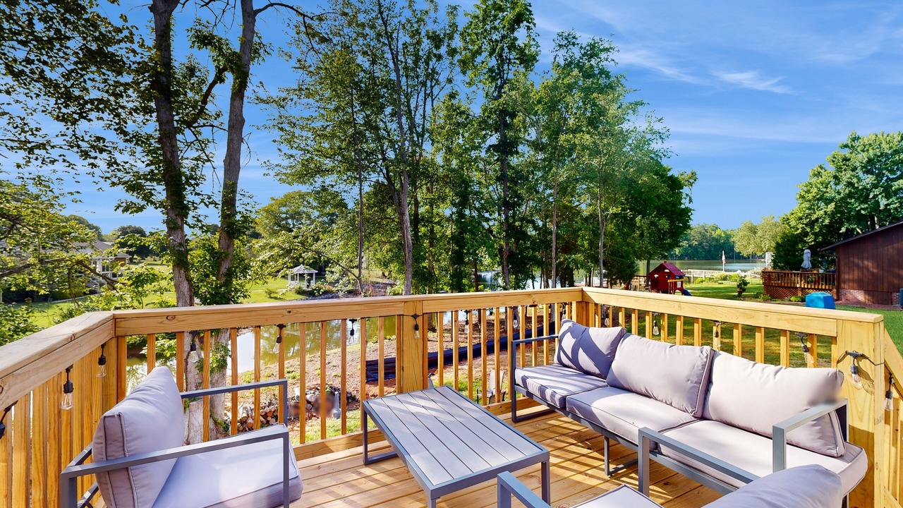Photo of Outdoor in Southmont