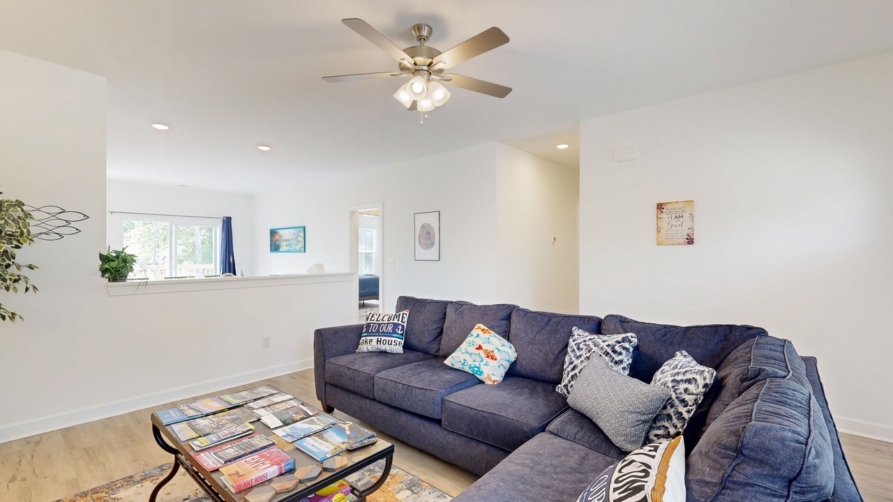 Photo of Livingroom in Southmont