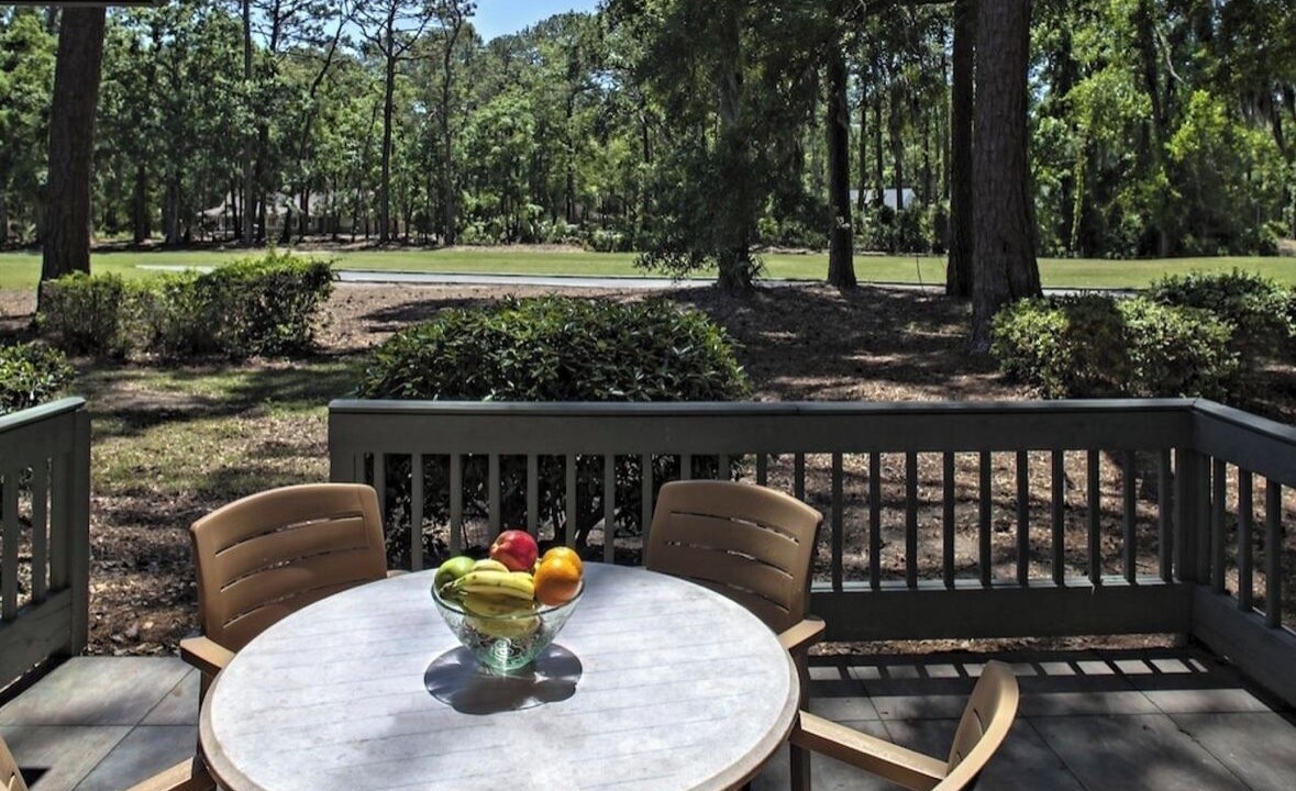 Photo of Outdoor in Shipyard Plantation