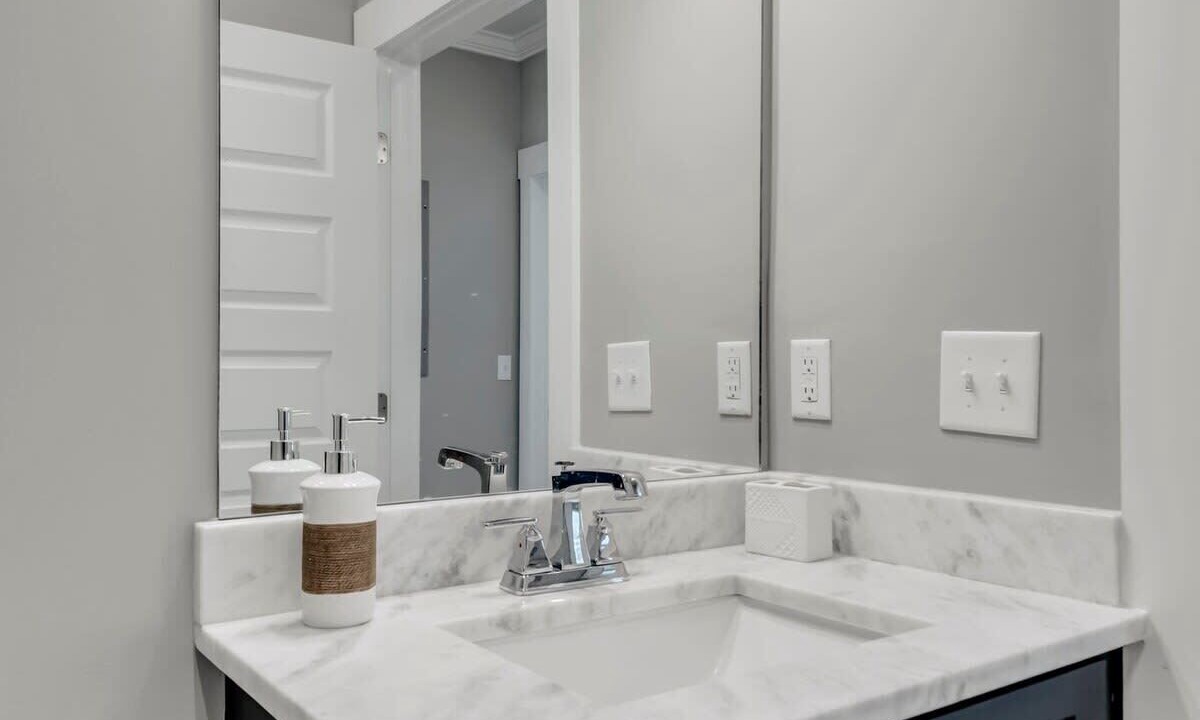 Photo of Bathroom in The Nations