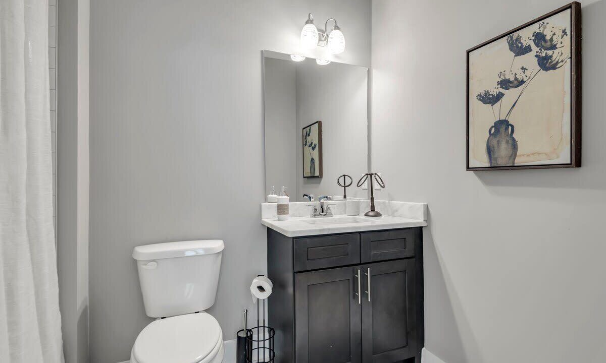 Photo of Bathroom in The Nations