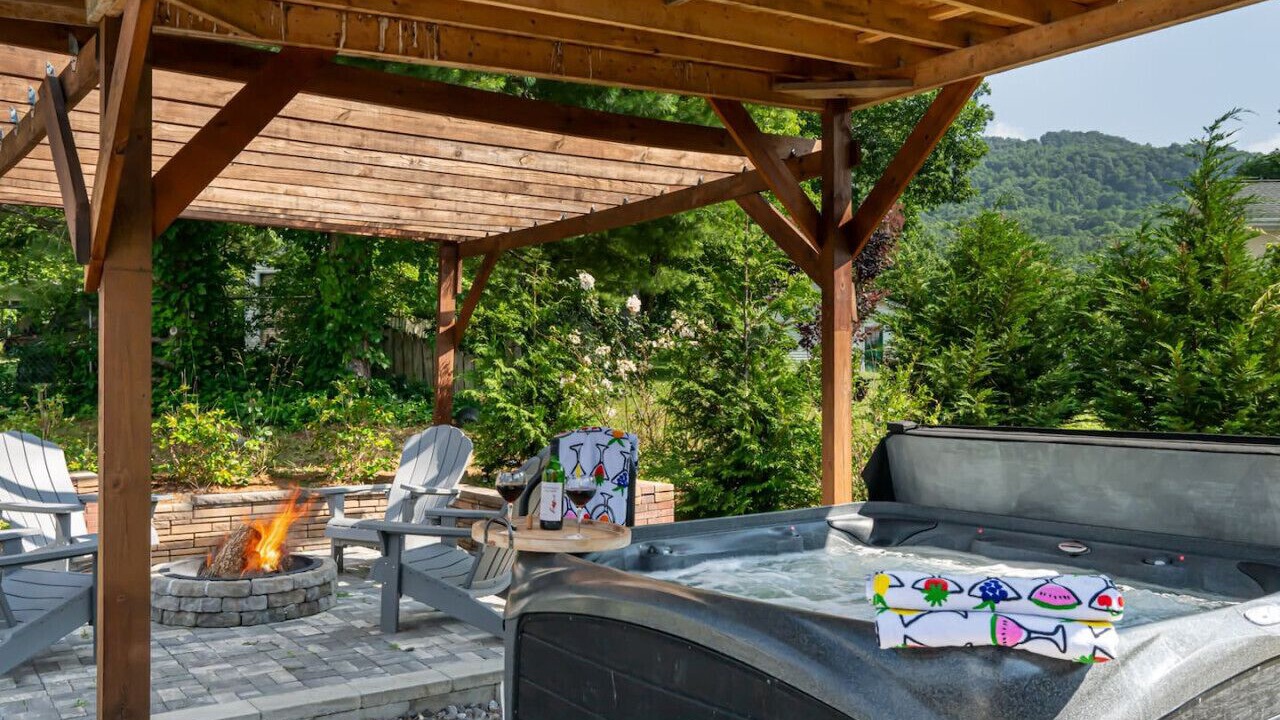 Photo of Patio Balcony in Fairview