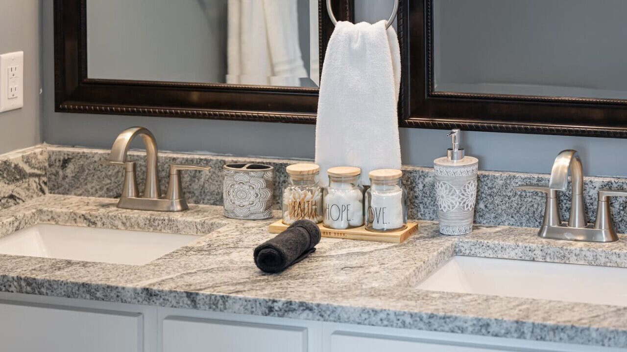 Photo of Bathroom in Fairview