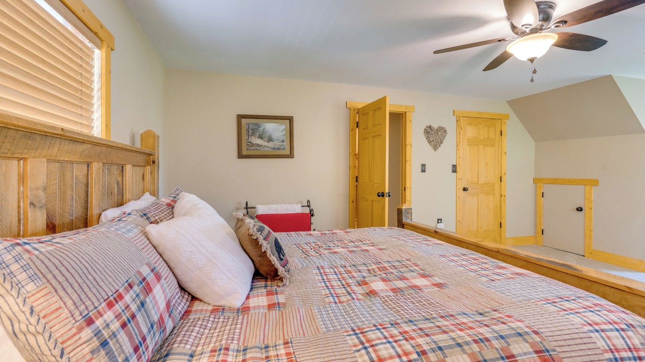 Photo of Bedroom in Topton