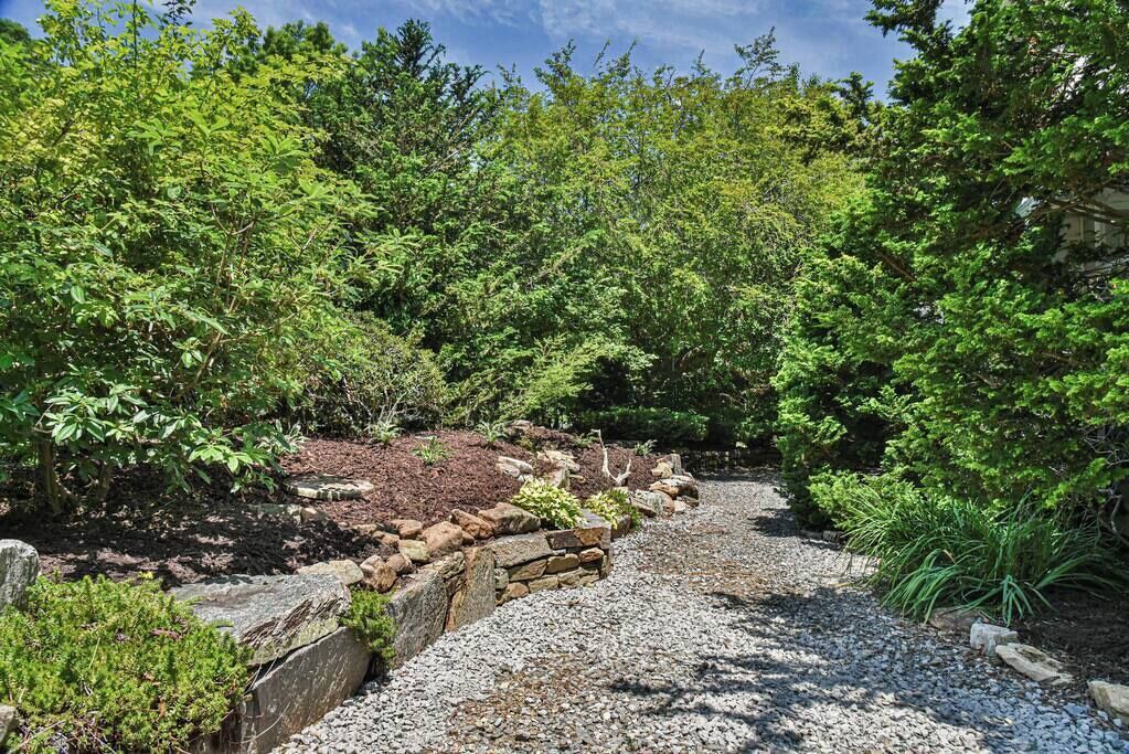 Photo of Outdoor in Oakley
