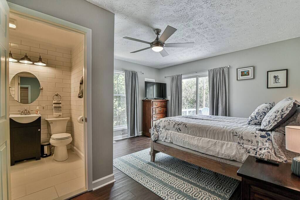 Photo of Bedroom in Oakley