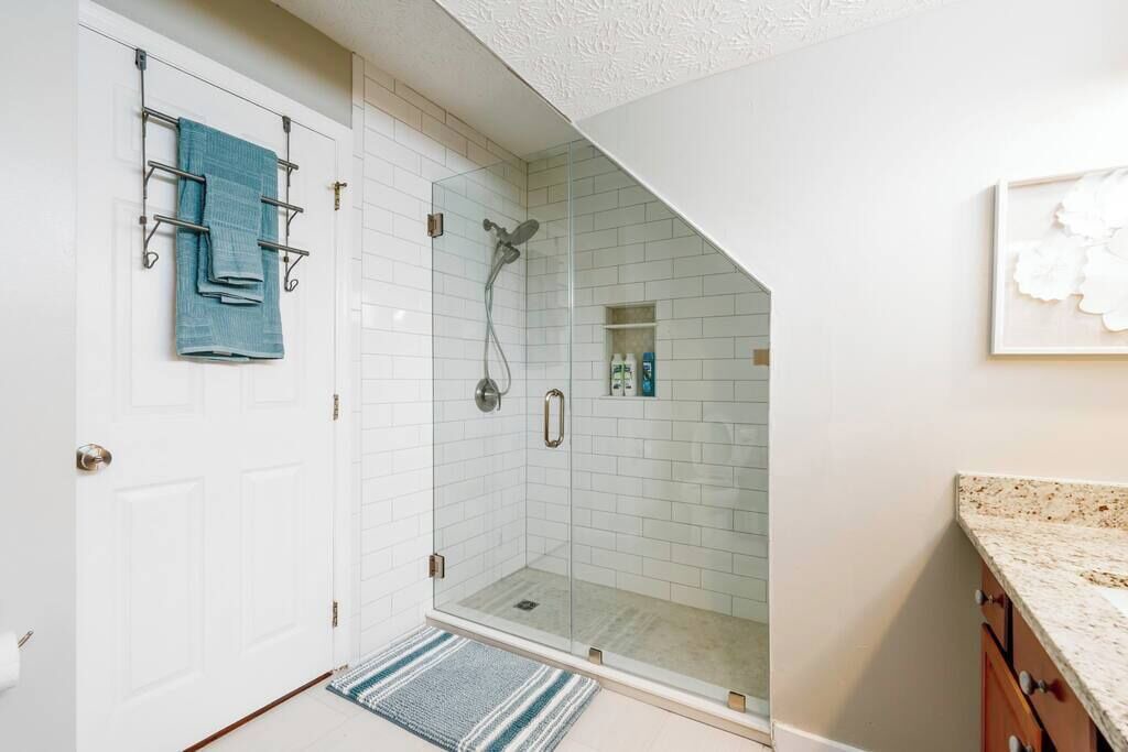 Photo of Bathroom in Oakley