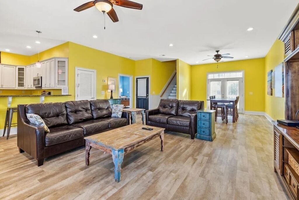 Photo of Livingroom in Ash
