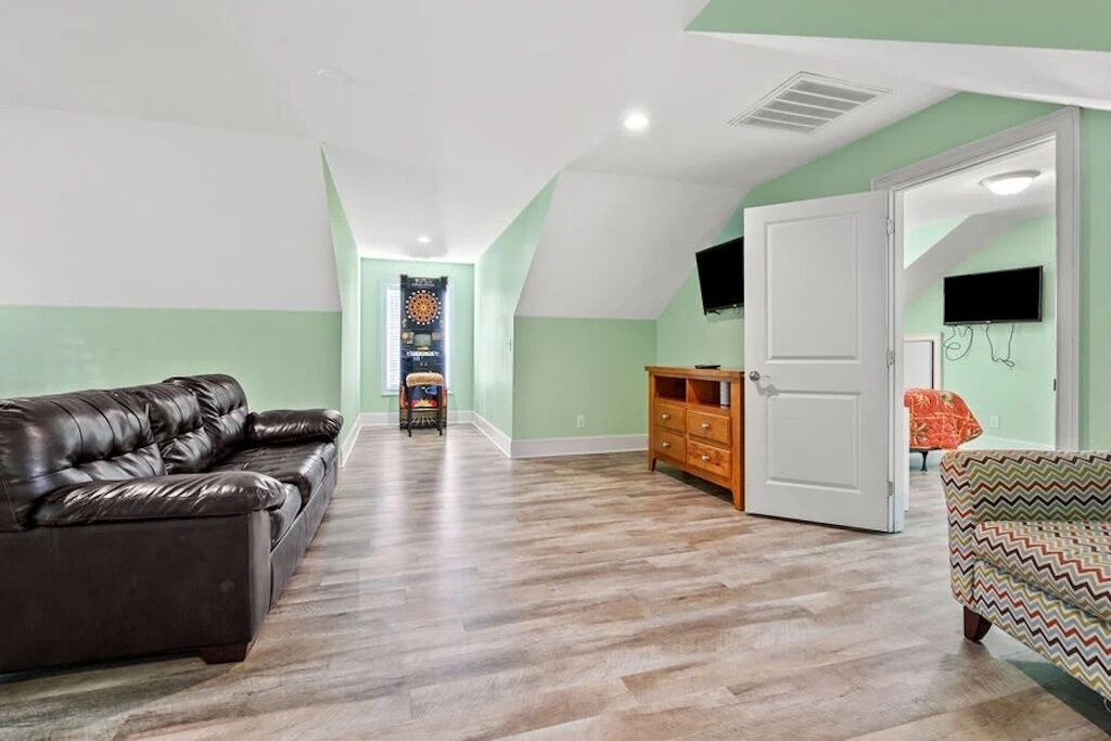 Photo of Livingroom in Ash