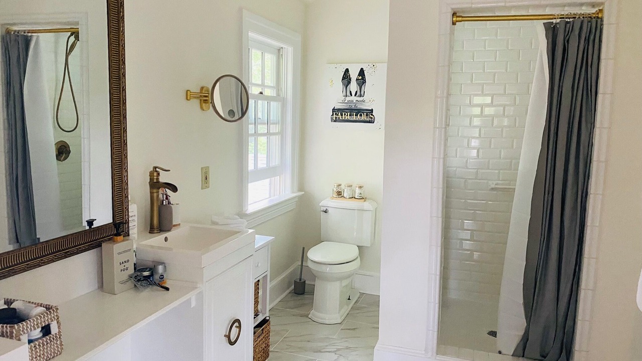 Photo of Bathroom in Old Town