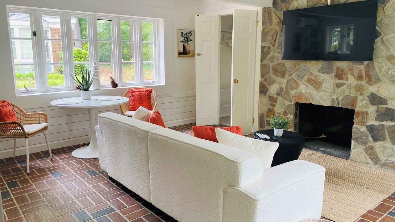 Photo of Livingroom in Old Town