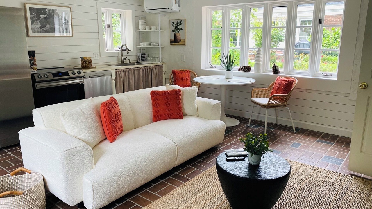 Photo of Livingroom in Old Town