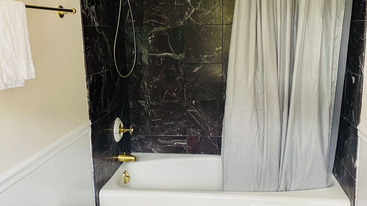 Photo of Bathroom in Old Town