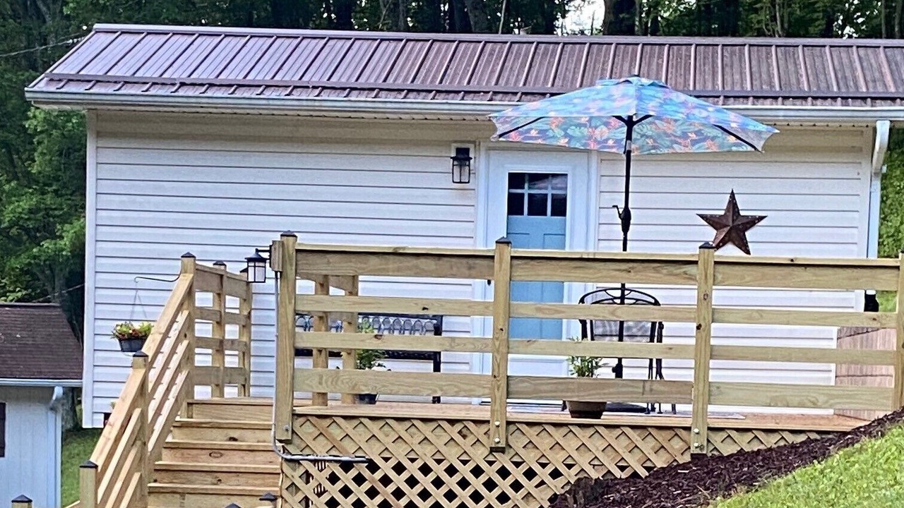 Photo of Patio Balcony in Lansing