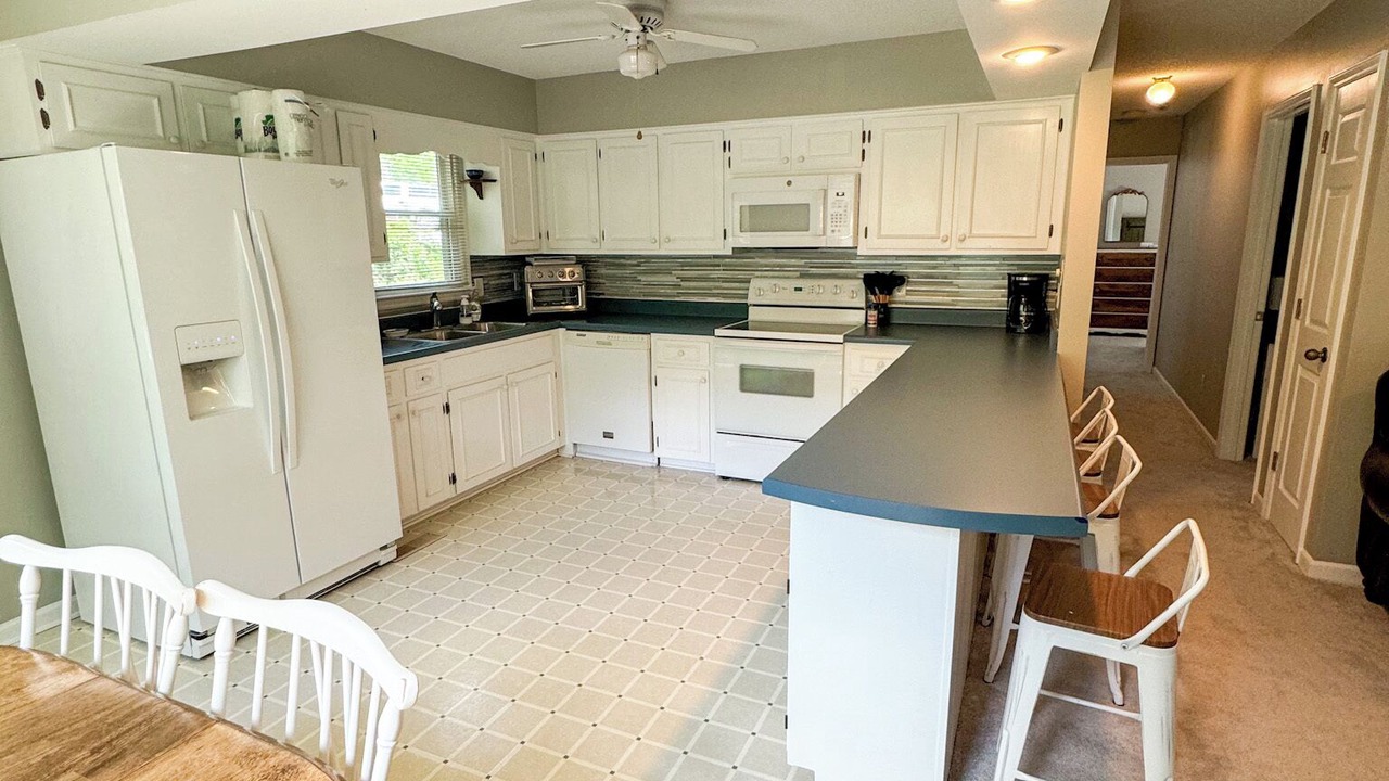 Photo of Kitchen in Leasburg