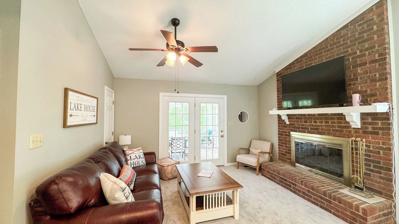 Photo of Livingroom in Leasburg