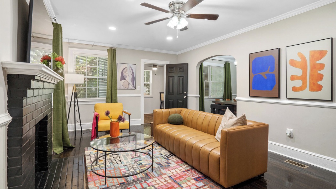 Photo of Livingroom in Rocky Mount
