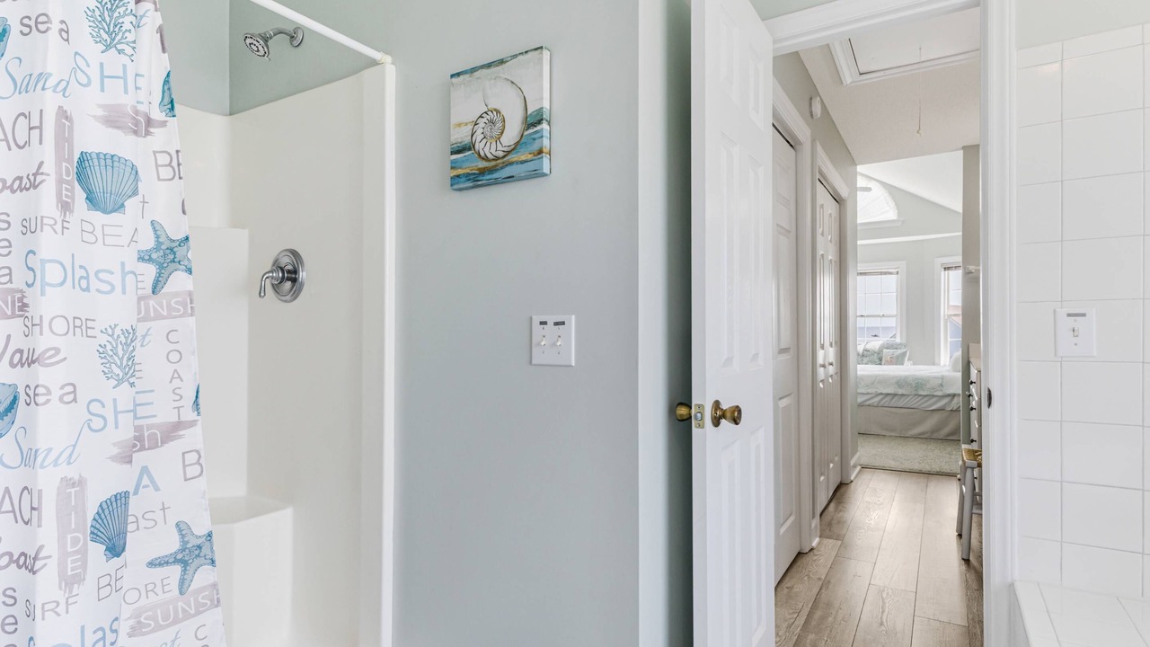 Photo of Bathroom in Yaupon Beach