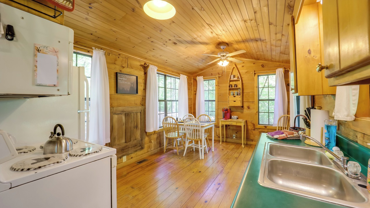 Photo of Kitchen in Vein Mountain
