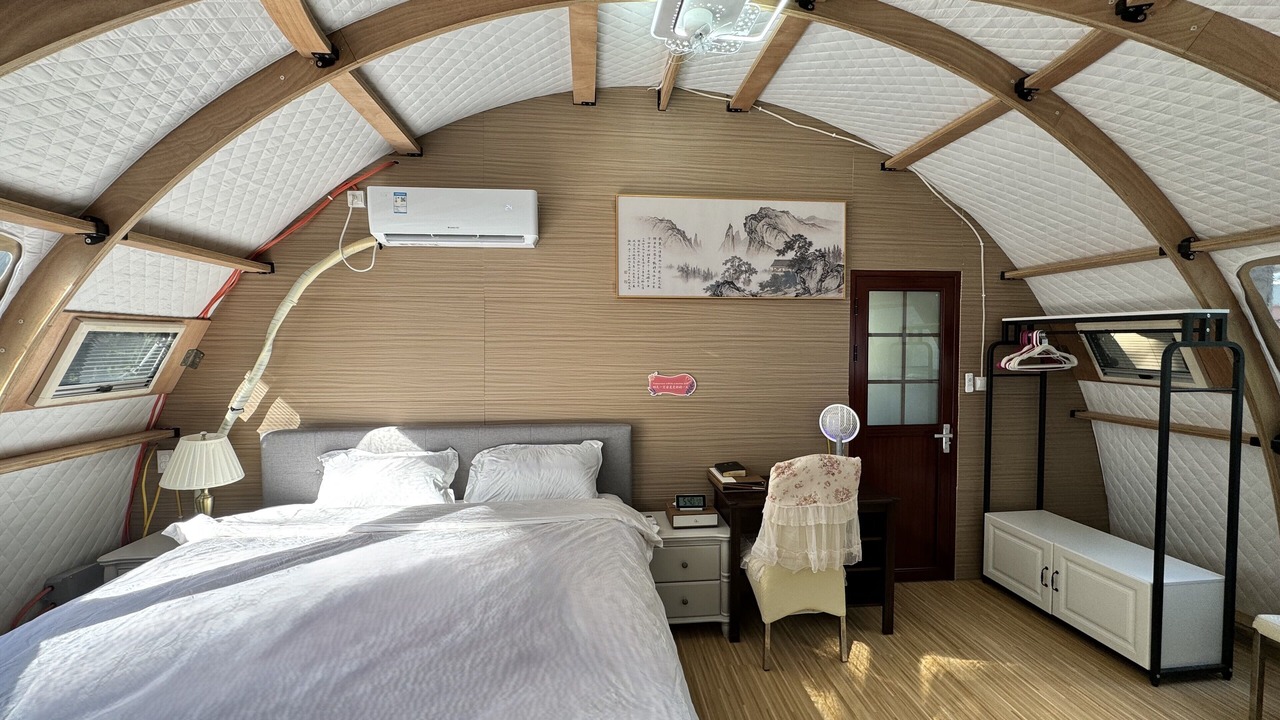 Photo of Bedroom in Siler City