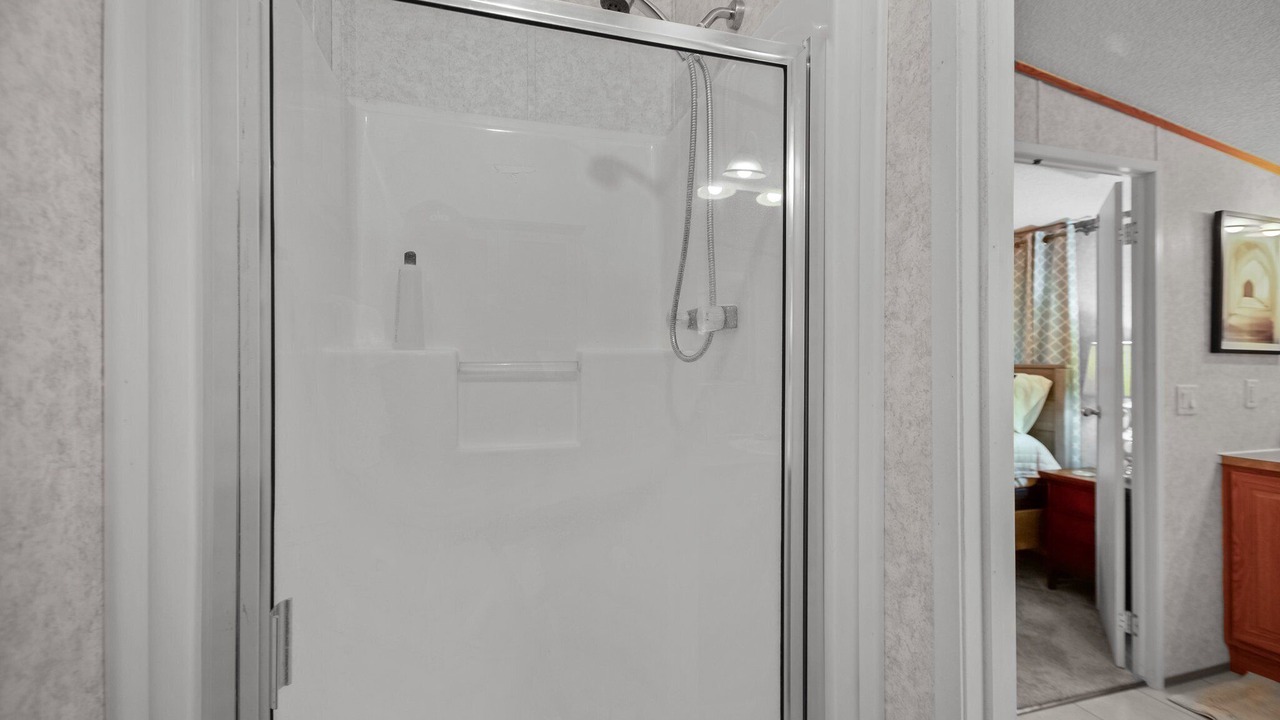 Photo of Bathroom in Roper