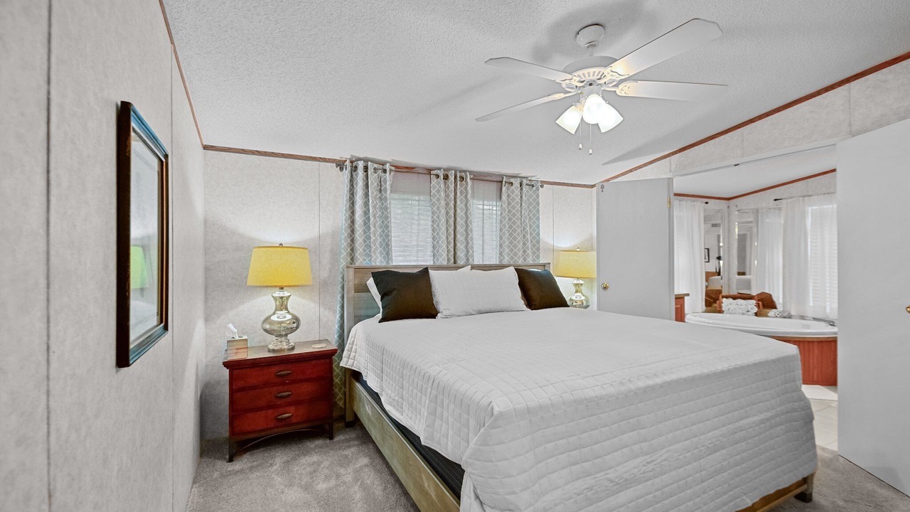 Photo of Bedroom in Roper