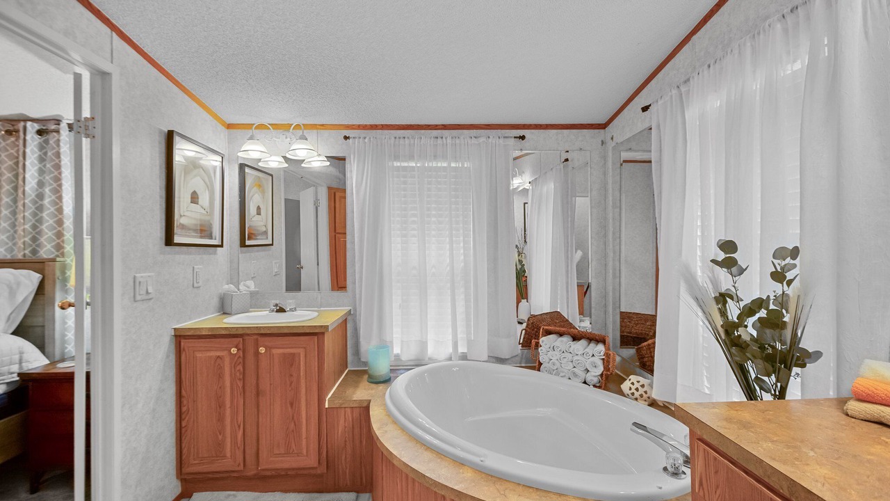 Photo of Bathroom in Roper